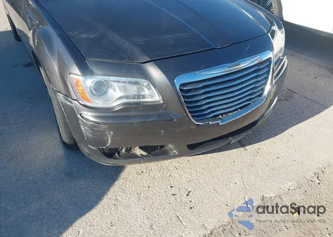 2013 Chrysler 300C из США, поврежденный, VIN 2C3CCAEG6DH620230